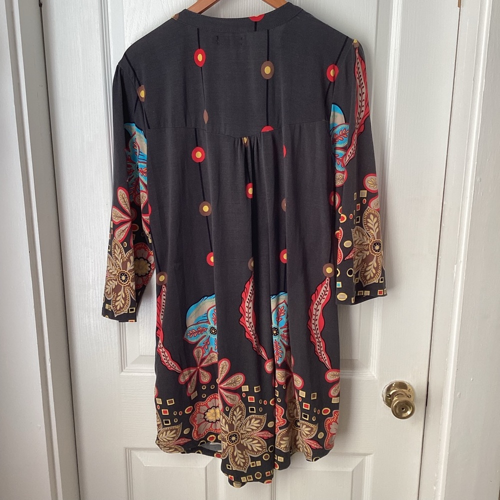 R&B Collection: Gray Multi Pattern Long Sleeve Dr… - image 2